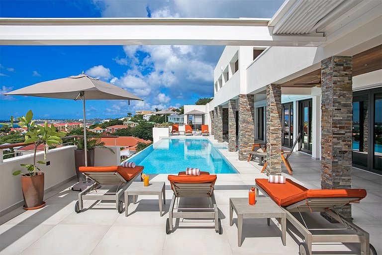Sxm027 – Villa de luxe avec vue mer à Pelican Key