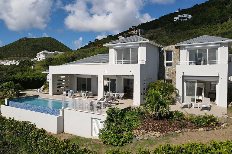 Sxm028 – Oceanview modern villa in Indigo Bay