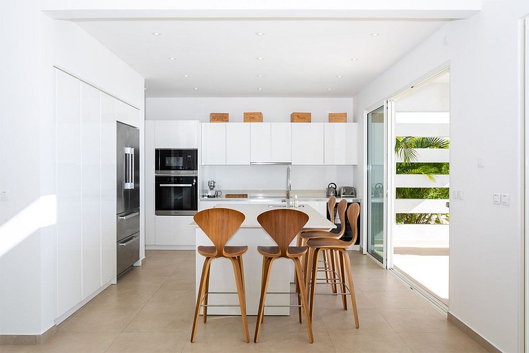 Sxm028 – Oceanview modern villa in Indigo Bay