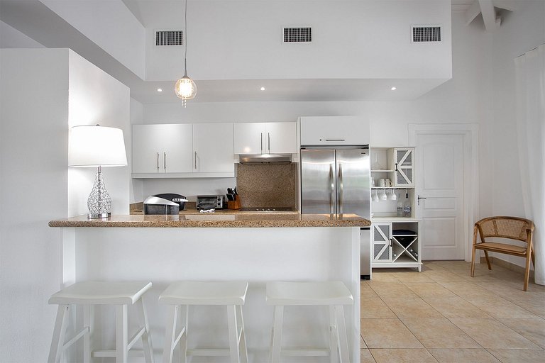 Sxm032 – Appartement avec vue sur la marina à Porto Cupecoy