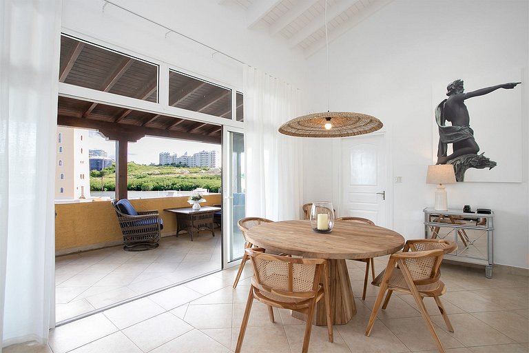 Sxm032 – Marina-view apartment in Porto Cupecoy