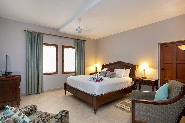 Sxm046 – Apartamento moderno con vista a laguna en Cupecoy