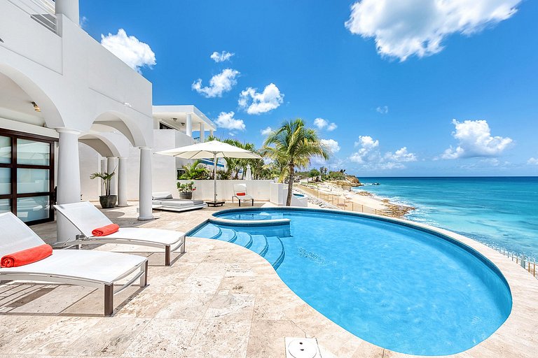 Sxm055 – Villa à beira-mar com piscina em Cupecoy