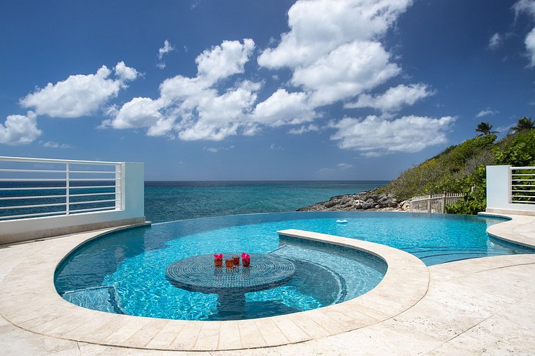 Sxm059 – Oceanview villa with pool in Cupecoy
