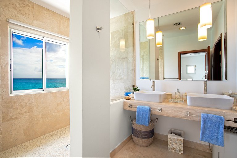 Sxm059 – Villa avec vue mer et piscine à Cupecoy