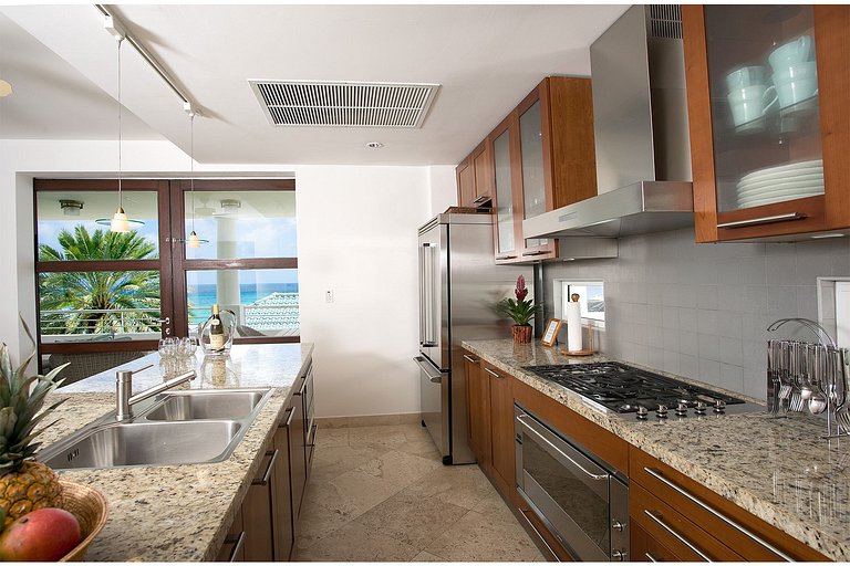 Sxm060 – Beautiful villa with ocean views in Cupecoy