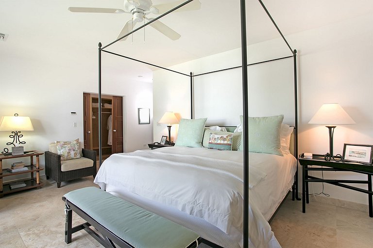 Sxm060 – Beautiful villa with ocean views in Cupecoy