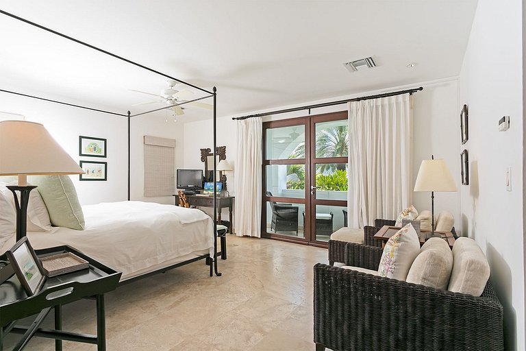 Sxm060 – Beautiful villa with ocean views in Cupecoy
