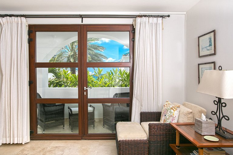 Sxm060 – Belle villa avec vue sur la mer à Cupecoy