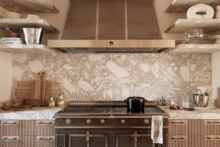 Azu035 - Luxury 9 bedroom mansion in Saint Tropez