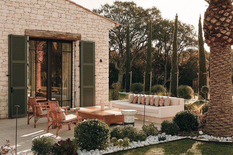 Azu035 - Luxury 9 bedroom mansion in Saint Tropez