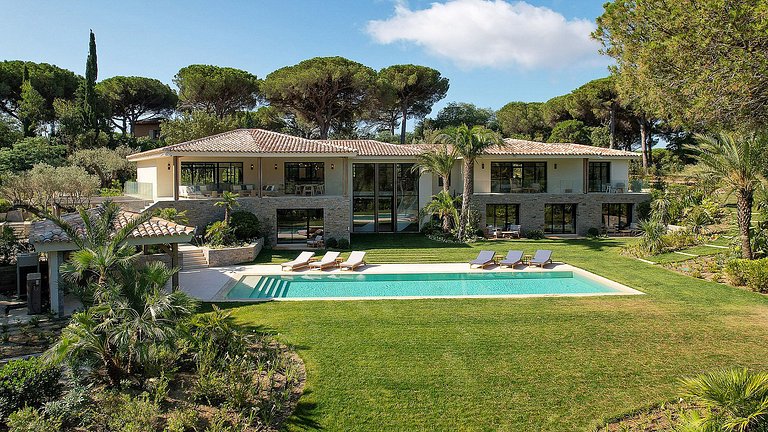 Azu084 - Villa Contemporânea em Saint-Tropez