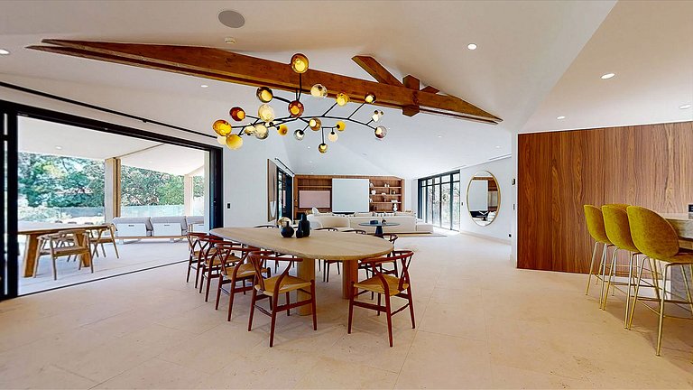 Azu084 - Villa Contemporânea em Saint-Tropez