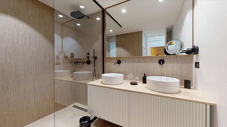 Azu084 - Villa Contemporánea en Saint-Tropez