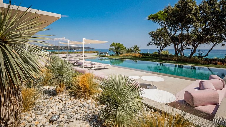 Azu085 - Villa Contemporánea en Pampelonne