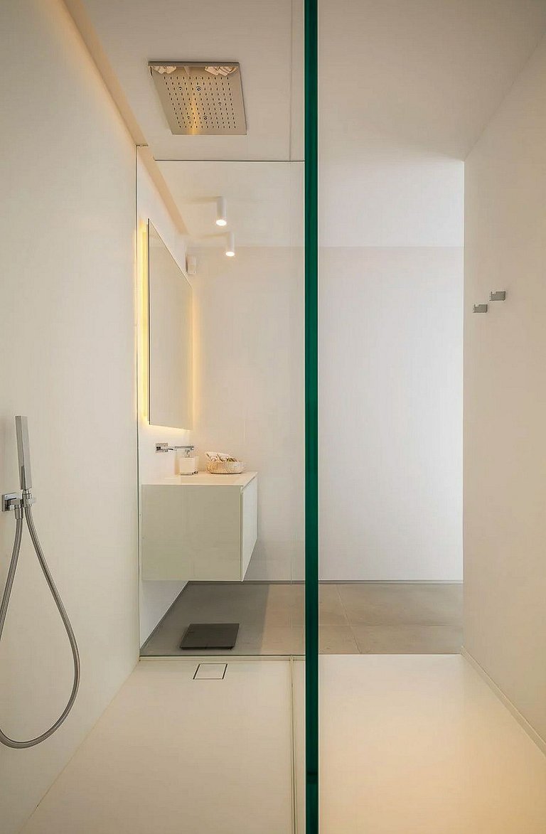 Azu085 - Villa Contemporánea en Pampelonne