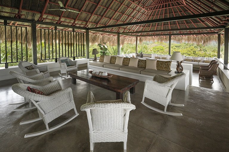 Sma003 - Villa de lujo con acceso a la playa cerca de Santa