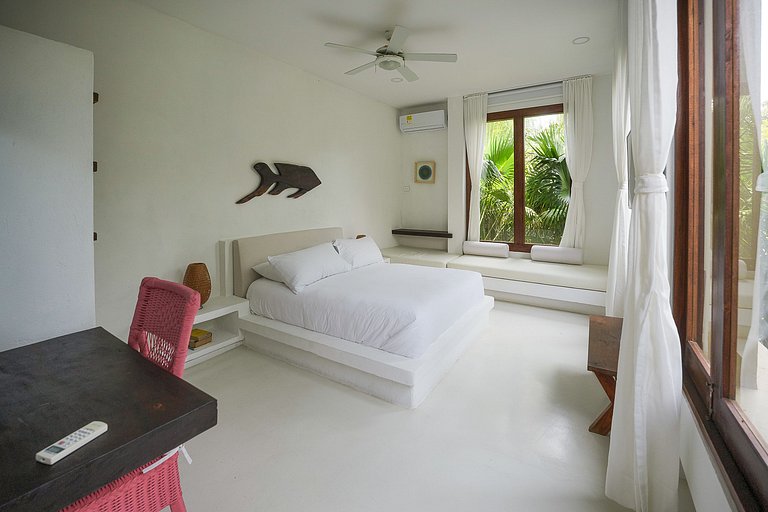 Sma003 - Luxury villa with beach access near Santa Marta