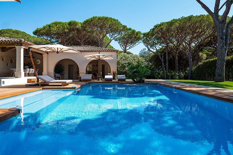 Azu021 - provencal Villa in St Tropez, French Riviera