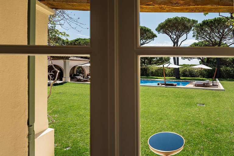 Azu021 - provencal Villa in St Tropez, French Riviera