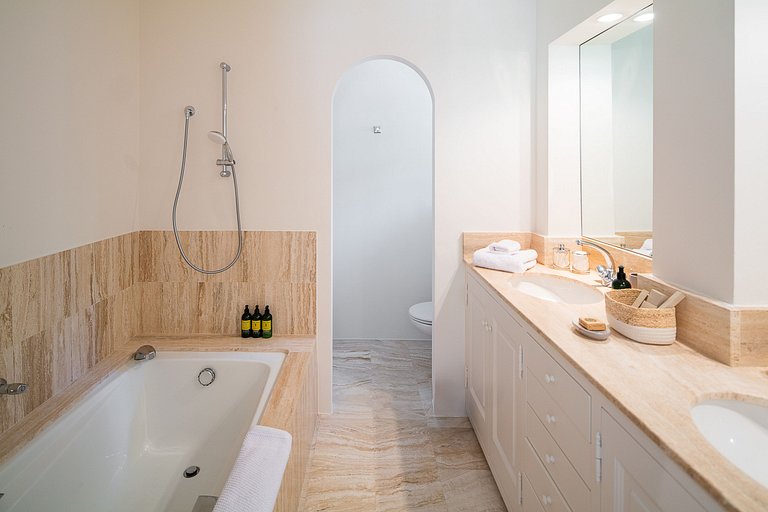 Azu021 - Villa provenzal en Saint-Tropez, Riviera Francesa