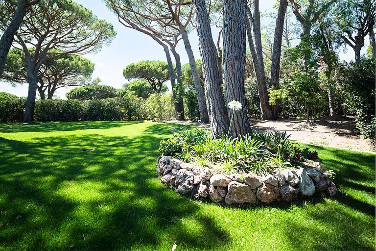 Azu021 - provencal Villa in St Tropez, French Riviera