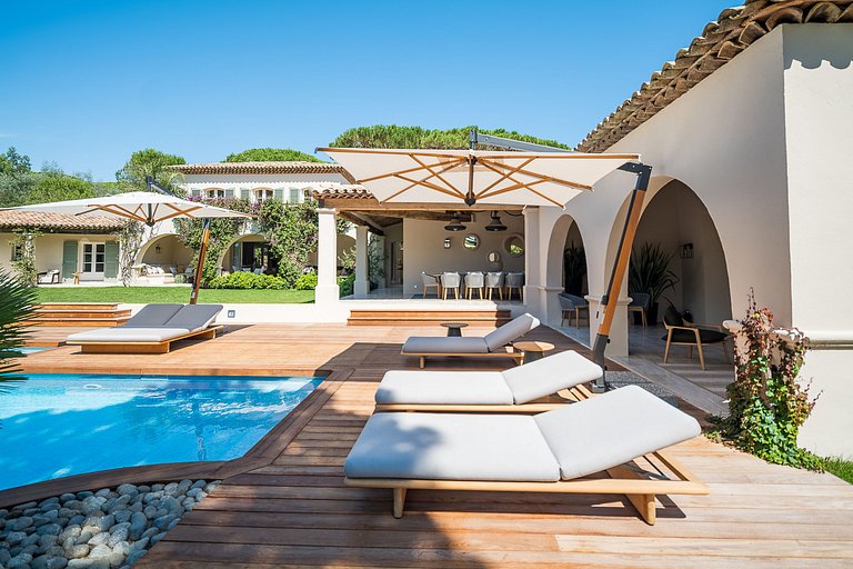 Azu021 - provencal Villa in St Tropez, French Riviera