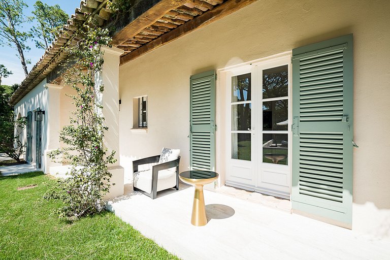 Azu021 - provencal Villa in St Tropez, French Riviera