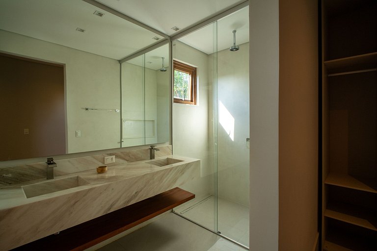 Bah255 - Casa recém construída com vista mar.