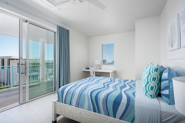 Tci015 – Oceanview villa with pool in Long Bay