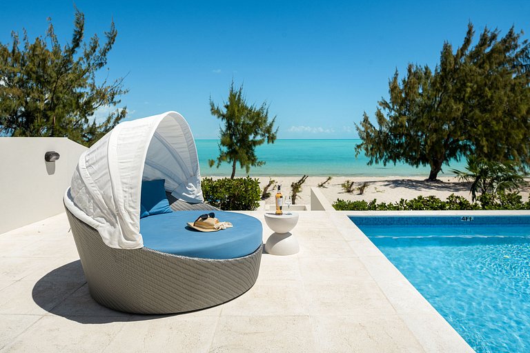 Tci015 – Villa con vista al mar y piscina en Long Bay