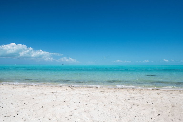 Tci015 – Oceanview villa with pool in Long Bay