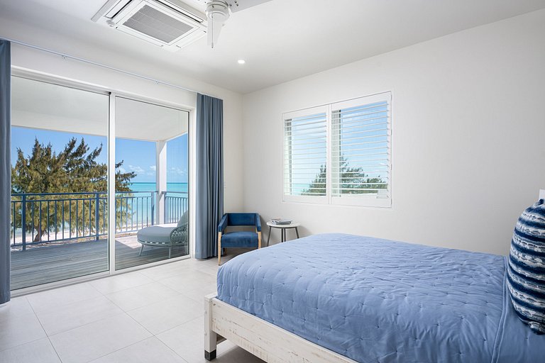 Tci015 – Oceanview villa with pool in Long Bay
