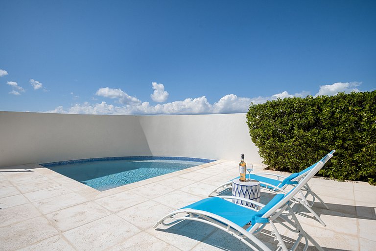 Tci015 – Oceanview villa with pool in Long Bay