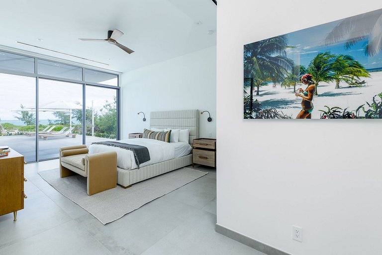 Tci018 – Villa de luxo à beira-mar em Grace Bay