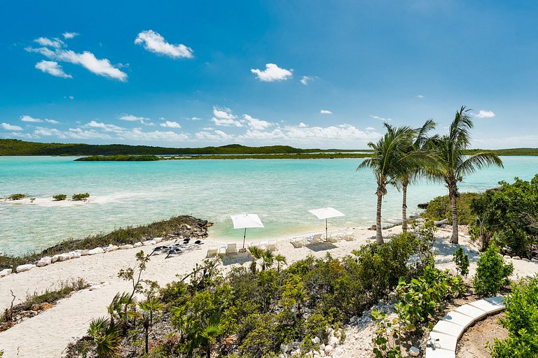 Tci017 – Villa charmante en bord de mer à Chalk Sound