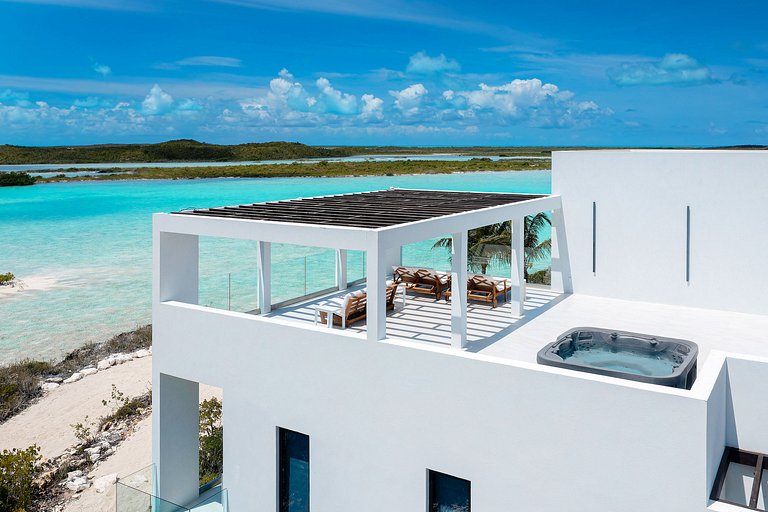 Tci017 – Encantadora villa frente al mar en Chalk Sound