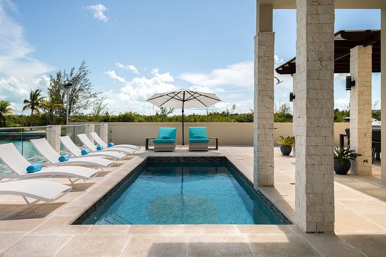 Tci021 – Villa frente al agua cerca de Leeward Marina