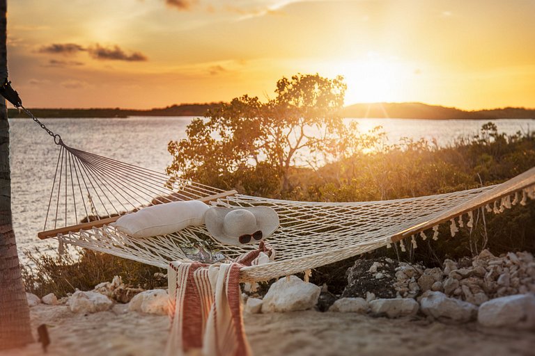 Tci017 – Seafront charming villa in Chalk Sound