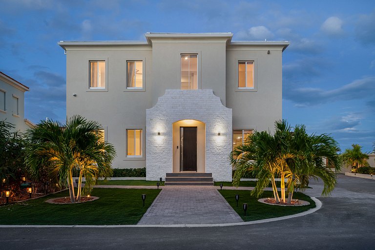 Tci021 – Villa frente al agua cerca de Leeward Marina