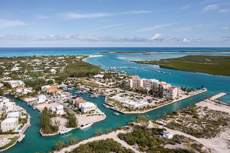 Tci021 – Villa frente al agua cerca de Leeward Marina