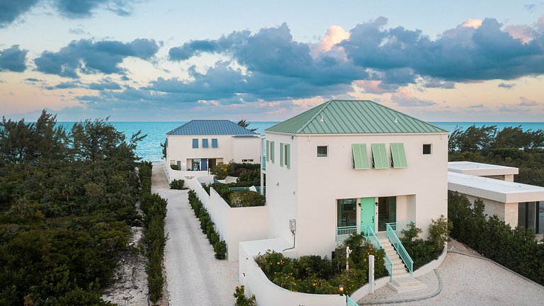 Tci019 – Cozy beachside villa in Long Bay
