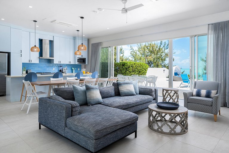 Tci019 – Cozy beachside villa in Long Bay