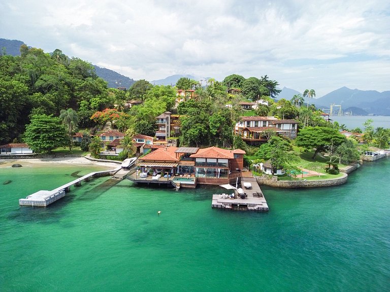 Ang064 - Luxury oceanfront villa in Angra os Reis