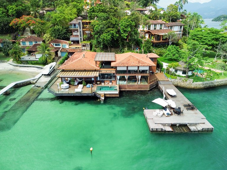 Ang064 - Luxury oceanfront villa in Angra os Reis
