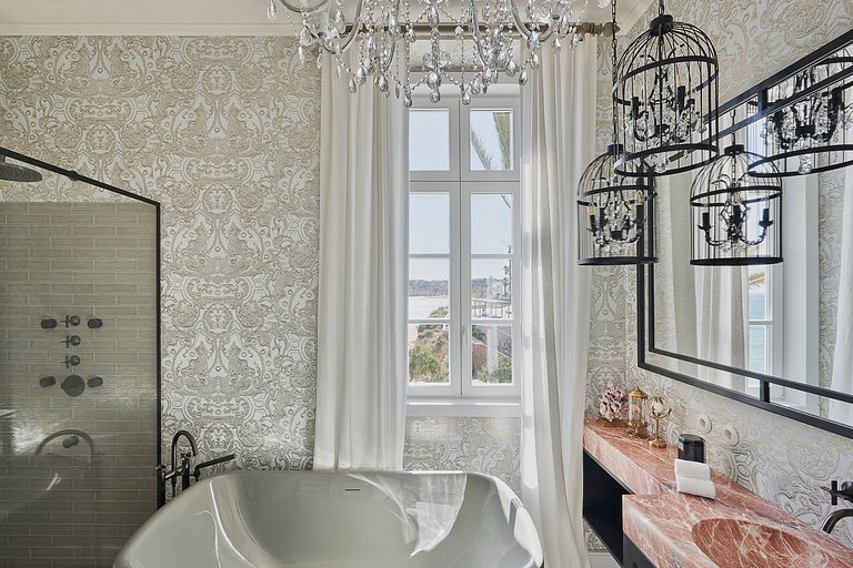 Alg020 - Villa no coração de Armação de Pêra