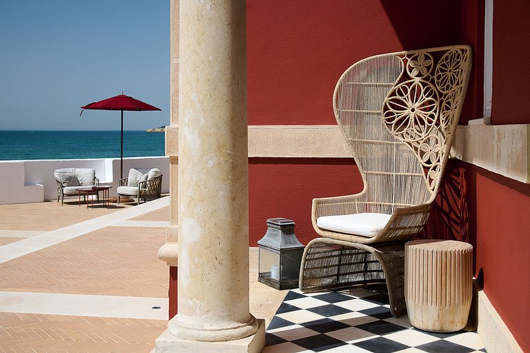 Alg020 - Villa en el corazón de Armação de Pêra