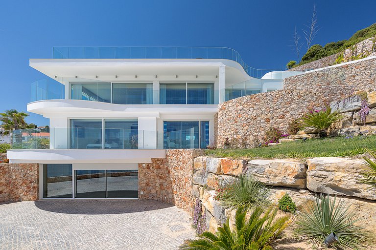 Alg002 - Elegância sobre as Falésias com Vista Mar