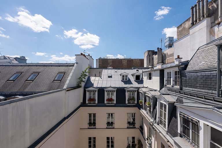 Par157 - Elegância parisiense ao lado da Ópera