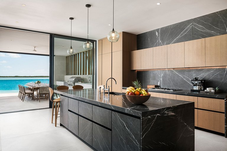 Tci002 – Elegante villa frente al mar en Grace Bay